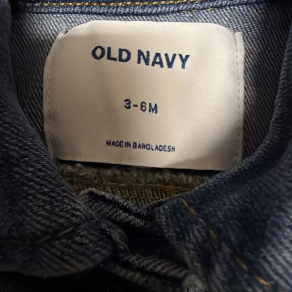 Old Navy Jean Jacket Classic Denim Sz: 3-6 Months UNISEX BABY